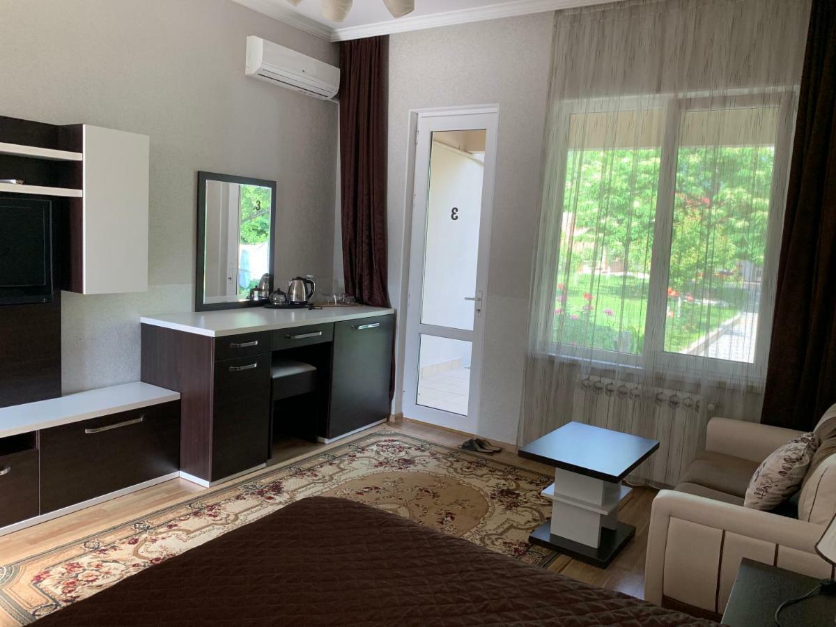 One Dom Cottage Kebele Dış mekan fotoğraf
